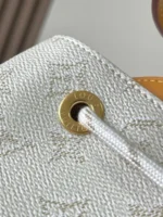 LV M14652 Marina Tote - Image 4