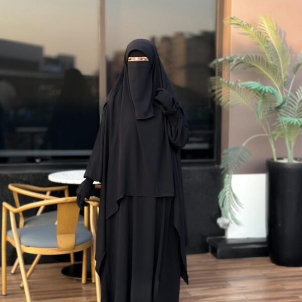 طقم شامة الفاخر من تيمية – متوفر لدى ZAD Luxury