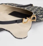 Dior Saddle Bag - Image 4